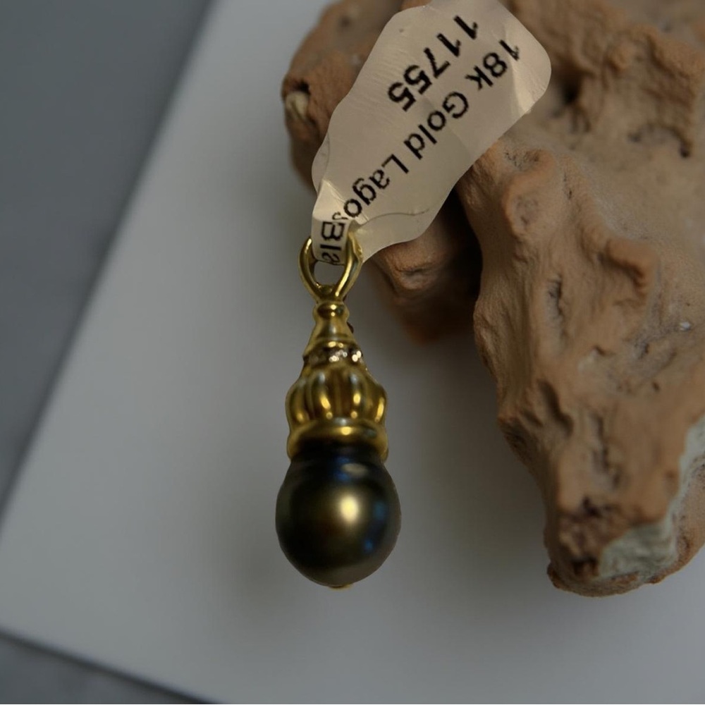 Lagos Caviar 18k Gold Black Tahitian Pearl & Diamond Pendant ✨Super rare✨